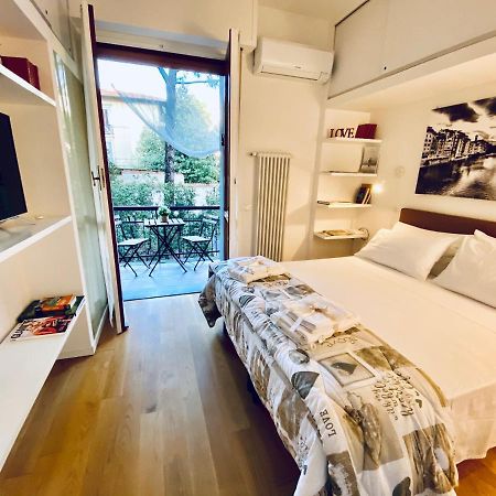 Florence Liberta Apartment With Balcony Exterior foto