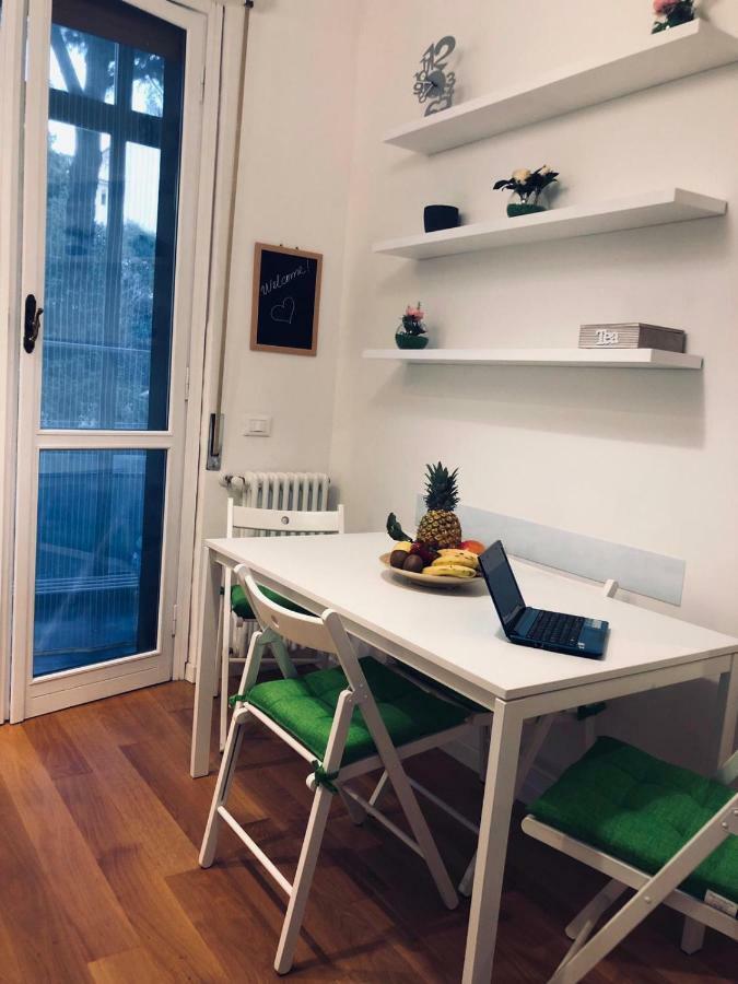 Florence Liberta Apartment With Balcony Exterior foto