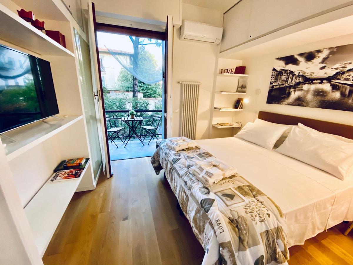 Florence Liberta Apartment With Balcony Exterior foto